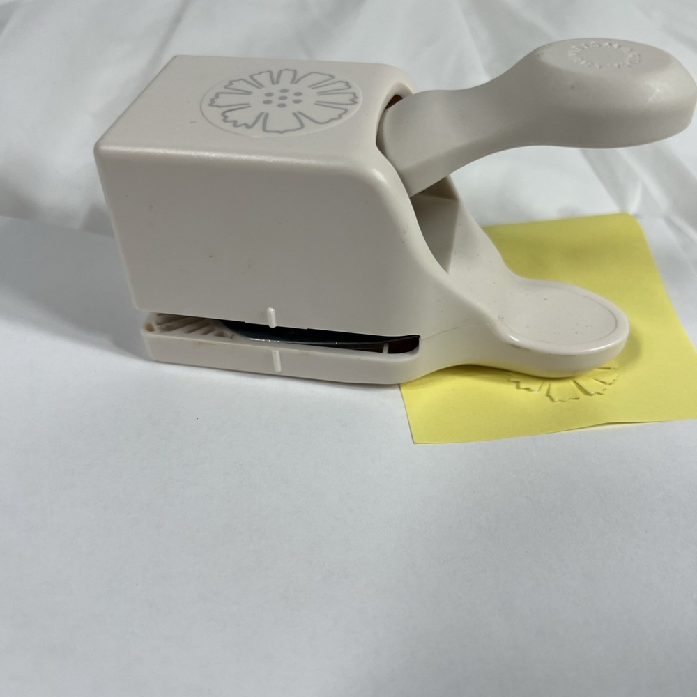 Martha Stewart POP UP COSMOS Double Craft Punch 1‎ 1/4" FLOWER Paper Crafting - Picture 7 of 12